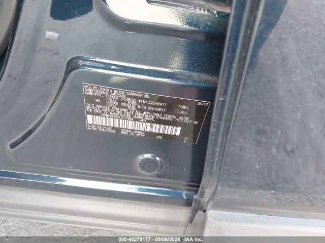 Toyota Rav4 Xle 2017 JTMWFREV5HJ717484 Image 9