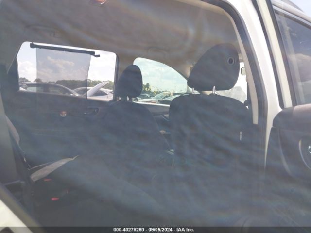 JN8AT2MT6GW022589 Nissan ROGUE S
