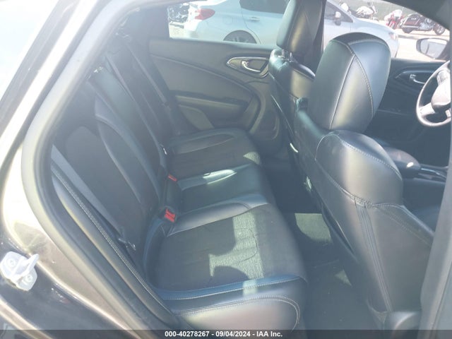 Chrysler 200 S 2016 1C3CCCDG9GN151644 Image 8
