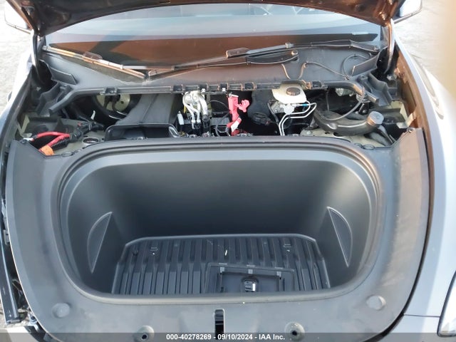 2024 TESLA MODEL Y 7SAYGDEEXRF014709 Photo 9