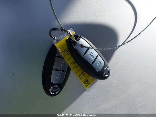 Nissan ROGUE SV 2016 5N1AT2MT4GC869894 Image 11