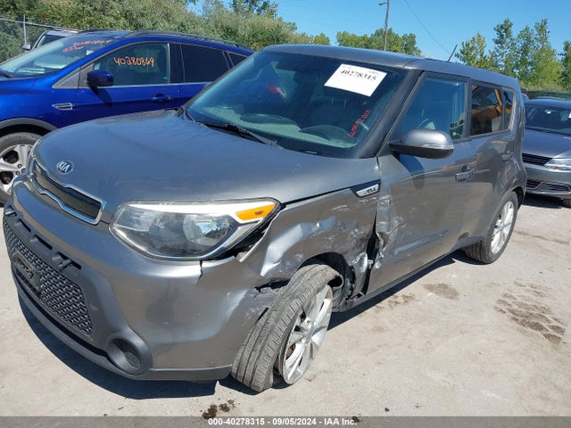 KIA SOUL + 2014 KNDJP3A58E7016649 Image 2
