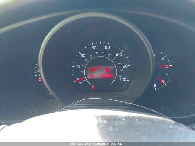 KIA SOUL + 2014 KNDJP3A58E7016649 Image 7