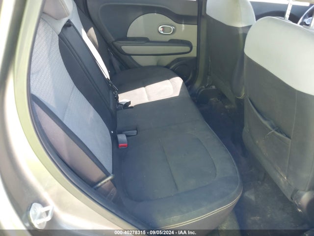 KIA SOUL + 2014 KNDJP3A58E7016649 Image 8
