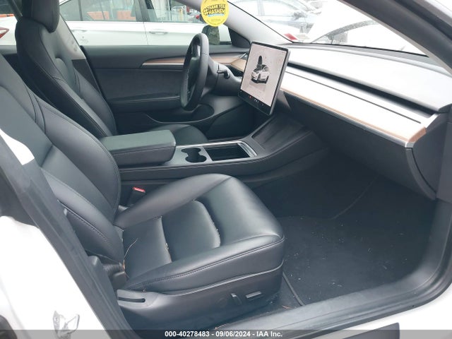 2022 TESLA MODEL 3 5YJ3E1EB7NF162599 Photo 4