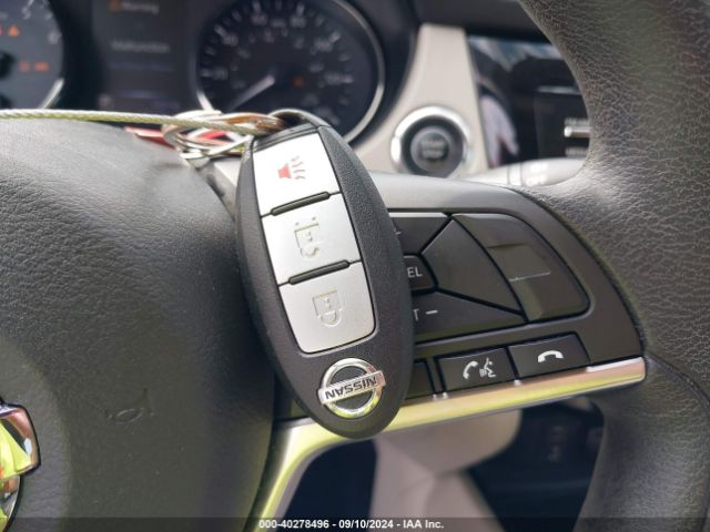 JN1BJ1CR2JW292113 Nissan Rogue Sport Sv