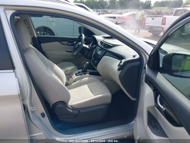 JN1BJ1CR2JW292113 Nissan Rogue Sport Sv