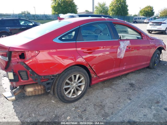 5NPE24AFXKH807108 Hyundai SONATA SE