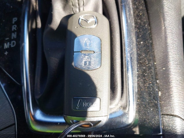 Mazda Mazda3 I Sport 2016 JM1BM1J79G1304849 Image 11