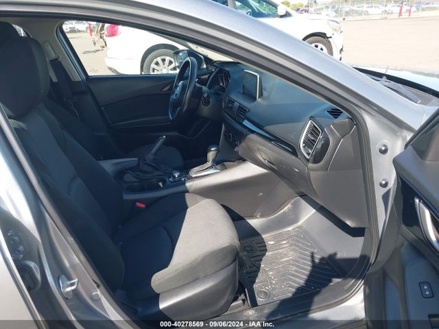 Mazda Mazda3 I Sport 2016 JM1BM1J79G1304849 Image 5