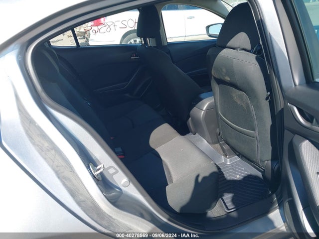 Mazda Mazda3 I Sport 2016 JM1BM1J79G1304849 Image 8