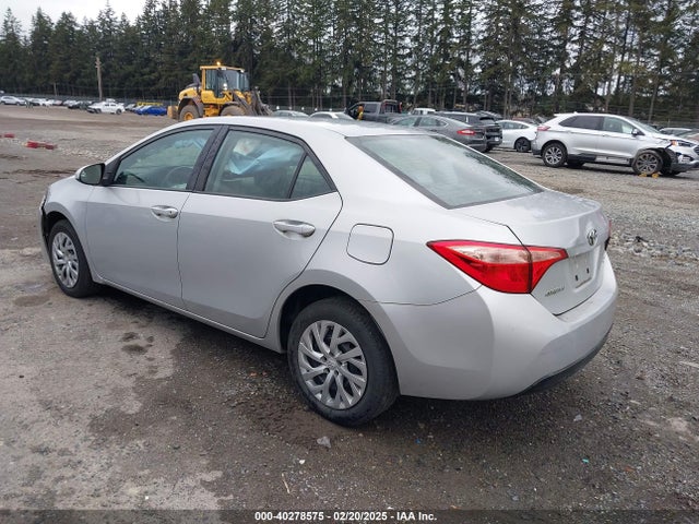 Toyota COROLLA LE 2017 2T1BURHEXHC951616 Image 3