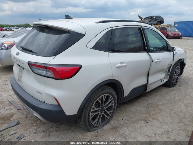 Ford ESCAPE SEL 2020 1FMCU0H6XLUB45646 Image 4