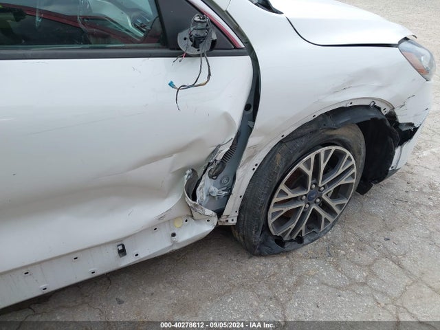 Ford ESCAPE SEL 2020 1FMCU0H6XLUB45646 Image 6