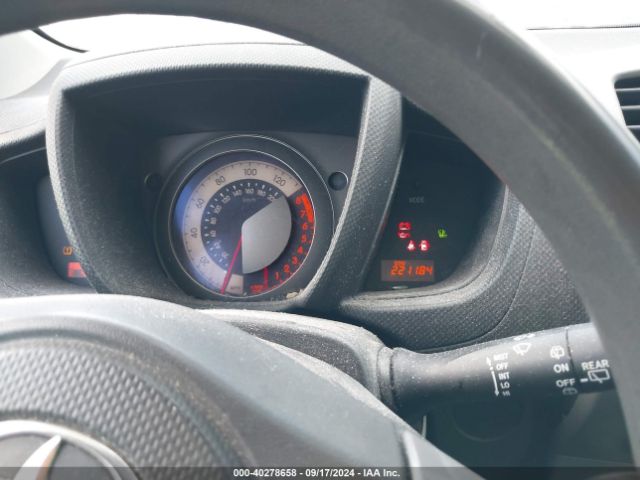 JTKKUPB46E1043063 Scion XD