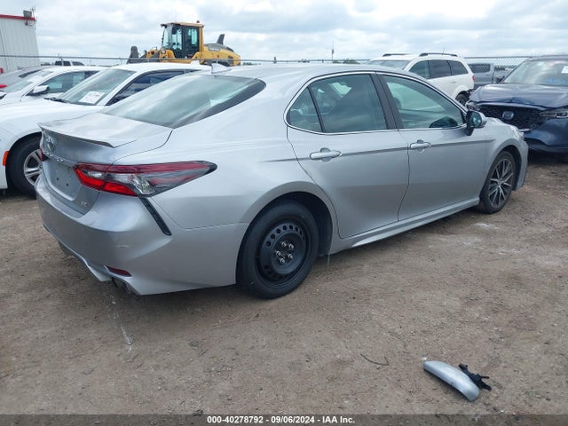 Toyota CAMRY SE 2022 4T1G11AK0NU680494 Image 4