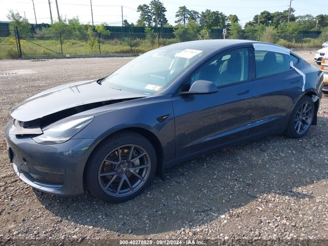 Tesla Model 3 Rear-wheel Drive 2023 5YJ3E1EA1PF692058 Image 2