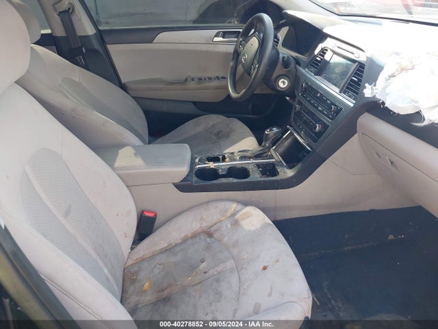 Hyundai SONATA SE 2017 5NPE24AF4HH444717 Image 5