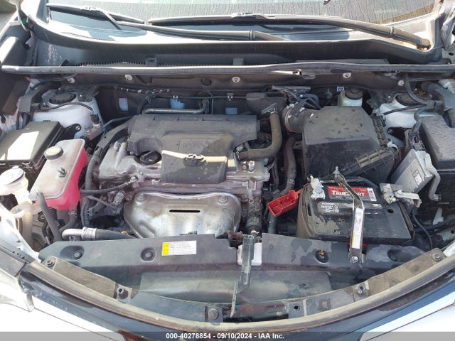 Toyota Rav4 Xle 2018 2T3WFREV5JW416950 Image 10