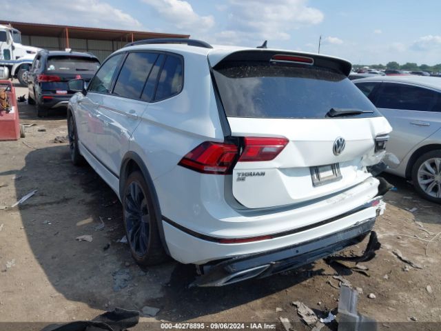 3VV3B7AX4MM103762 Volkswagen Tiguan 2.0t Se/2.0t Se R-line Black/2.0t Sel