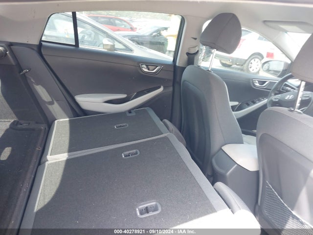 KMHC75LC6NU269210 Hyundai Ioniq Hybrid Se