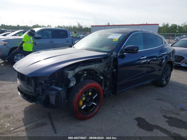 ZN661YUM6PX438993 Maserati Levante Modena