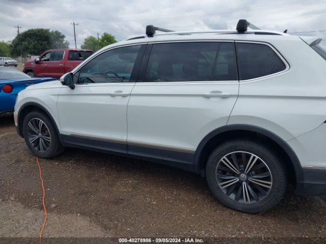 3VV3B7AX7JM068047 Volkswagen Tiguan 2.0t Se/2.0t Sel