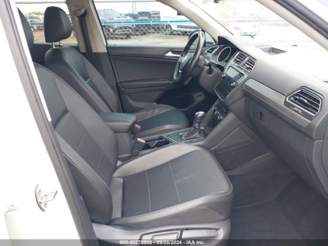 3VV3B7AX7JM068047 Volkswagen Tiguan 2.0t Se/2.0t Sel
