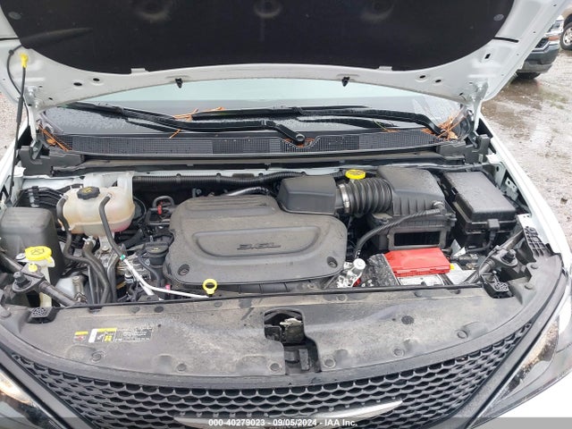 Chrysler Voyager Lx 2023 2C4RC1CG0PR524679 Image 10