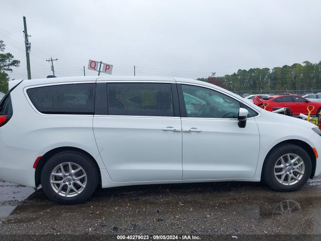 Chrysler Voyager Lx 2023 2C4RC1CG0PR524679 Image 13