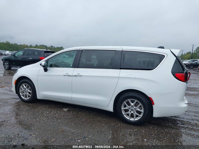 Chrysler Voyager Lx 2023 2C4RC1CG0PR524679 Image 14
