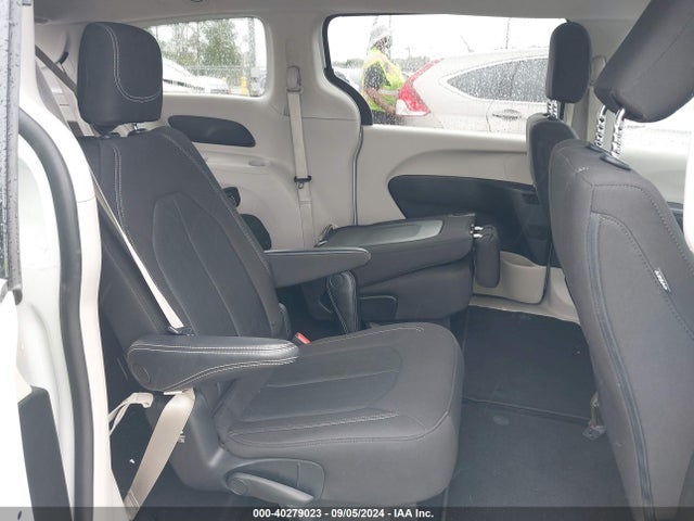 2C4RC1CG0PR524679 Chrysler Voyager Lx