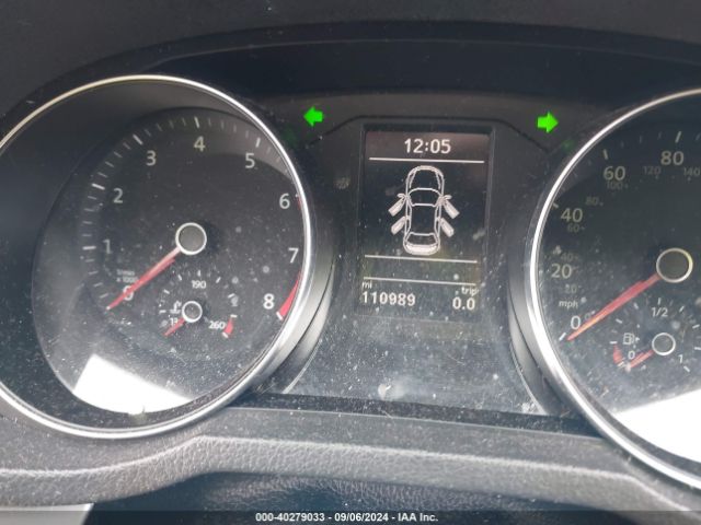 1VWAT7A38HC015804 Volkswagen Passat 1.8t S