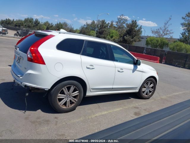 YV440MDUXH2010036 Volvo Xc60 T5 Inscription