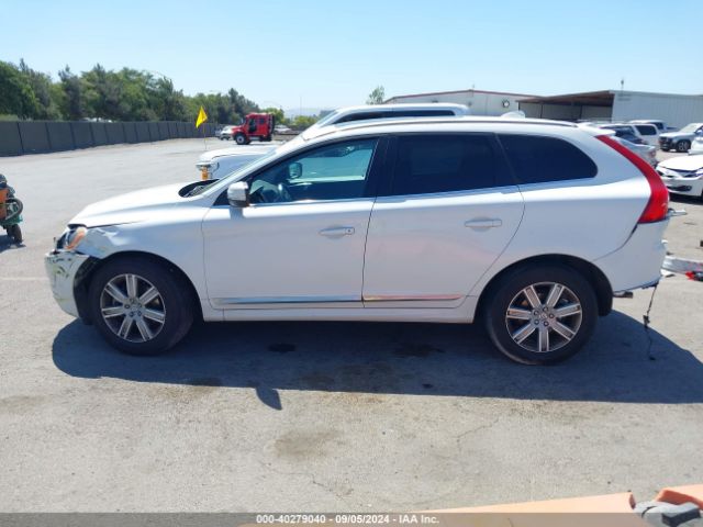 YV440MDUXH2010036 Volvo Xc60 T5 Inscription