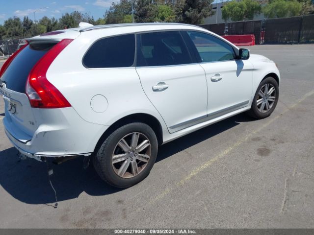YV440MDUXH2010036 Volvo Xc60 T5 Inscription