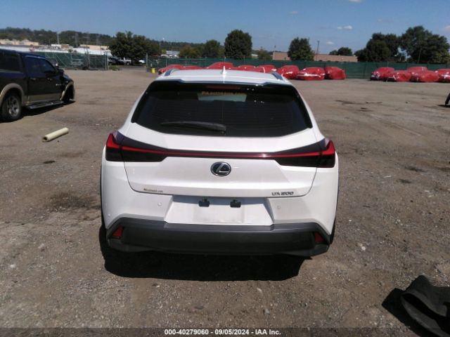 JTHX3JBH5L2029984 Lexus UX 200