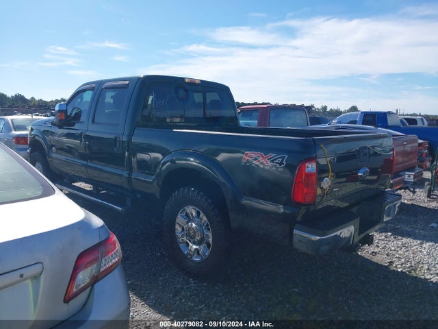 Ford F-250 Lariat 2015 1FT7W2BT2FEA92823 Image 3