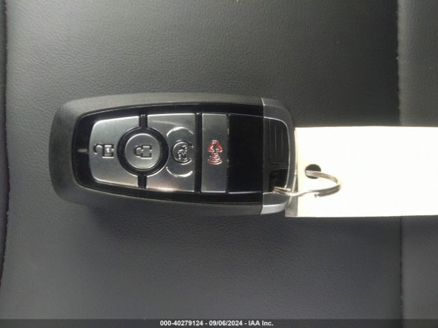 3FTTW8M37RRA43018 Ford Maverick Lariat