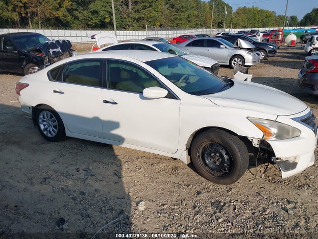 Nissan Altima 2.5 S 2015 1N4AL3AP7FC431442 Image 14