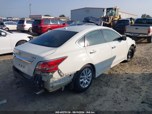 Nissan Altima 2.5 S 2015 1N4AL3AP7FC431442 Image 4
