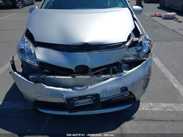 Toyota Prius Two 2015 JTDKN3DU1F1908310 Image 6