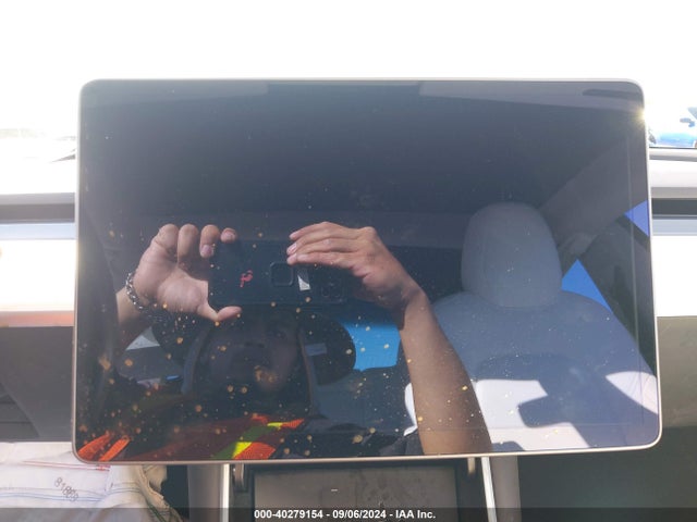 2018 TESLA MODEL 3 5YJ3E1EB0JF097556 Photo 6