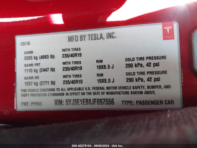 2018 TESLA MODEL 3 5YJ3E1EB0JF097556 Photo 8