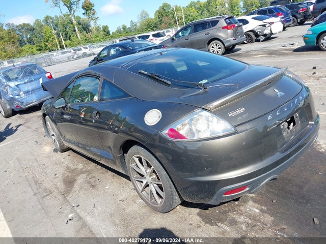 2011 MITSUBISHI ECLIPSE 4A31K5DF1BE006936 Photo 2