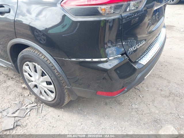 Nissan ROGUE S 2017 KNMAT2MT9HP524410 Image 13