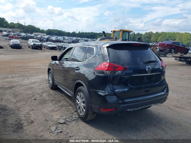 Nissan ROGUE S 2017 KNMAT2MT9HP524410 Image 3