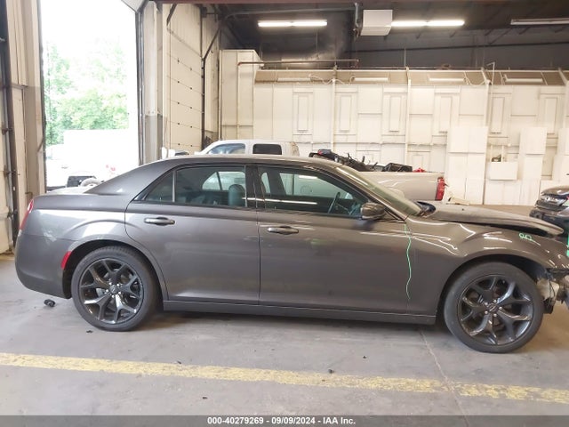 2C3CCABG4MH506134 Chrysler 300 300s