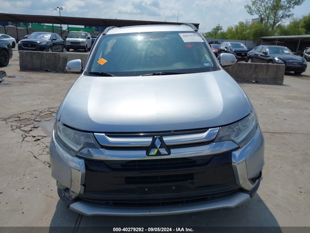 Mitsubishi Outlander Se/sel 2016 JA4AD3A38GZ035887 Image 13