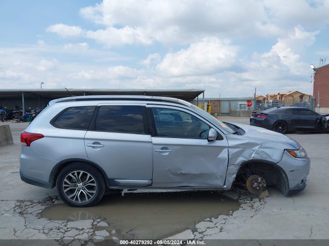 2016 MITSUBISHI OUTLANDER JA4AD3A38GZ035887 Photo 5